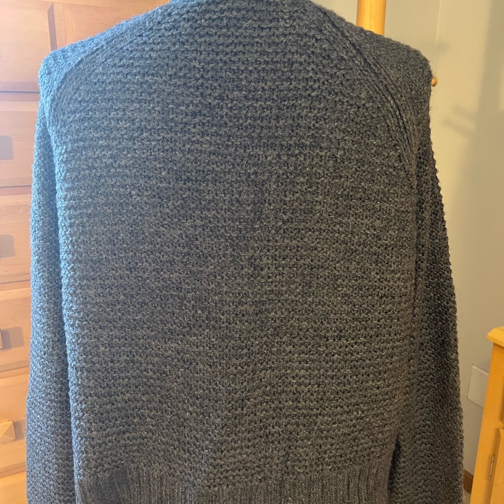 Euc American Eagle Gray Size Medium Cardigan - image 7